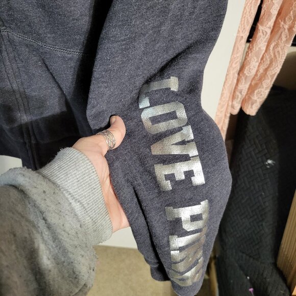 RARE VINTAGE VS PINK NFL PHILIDELPHIA EAGLES SEQUIN BOMBER JACKET SZ L - Picture 6 of 7